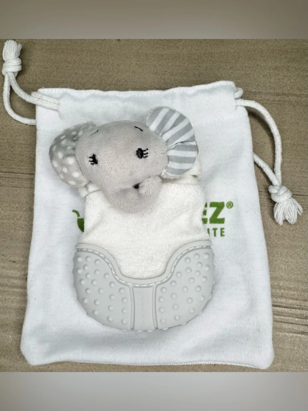 Mitteez Organic Teething Mitten - Ella the Elephant